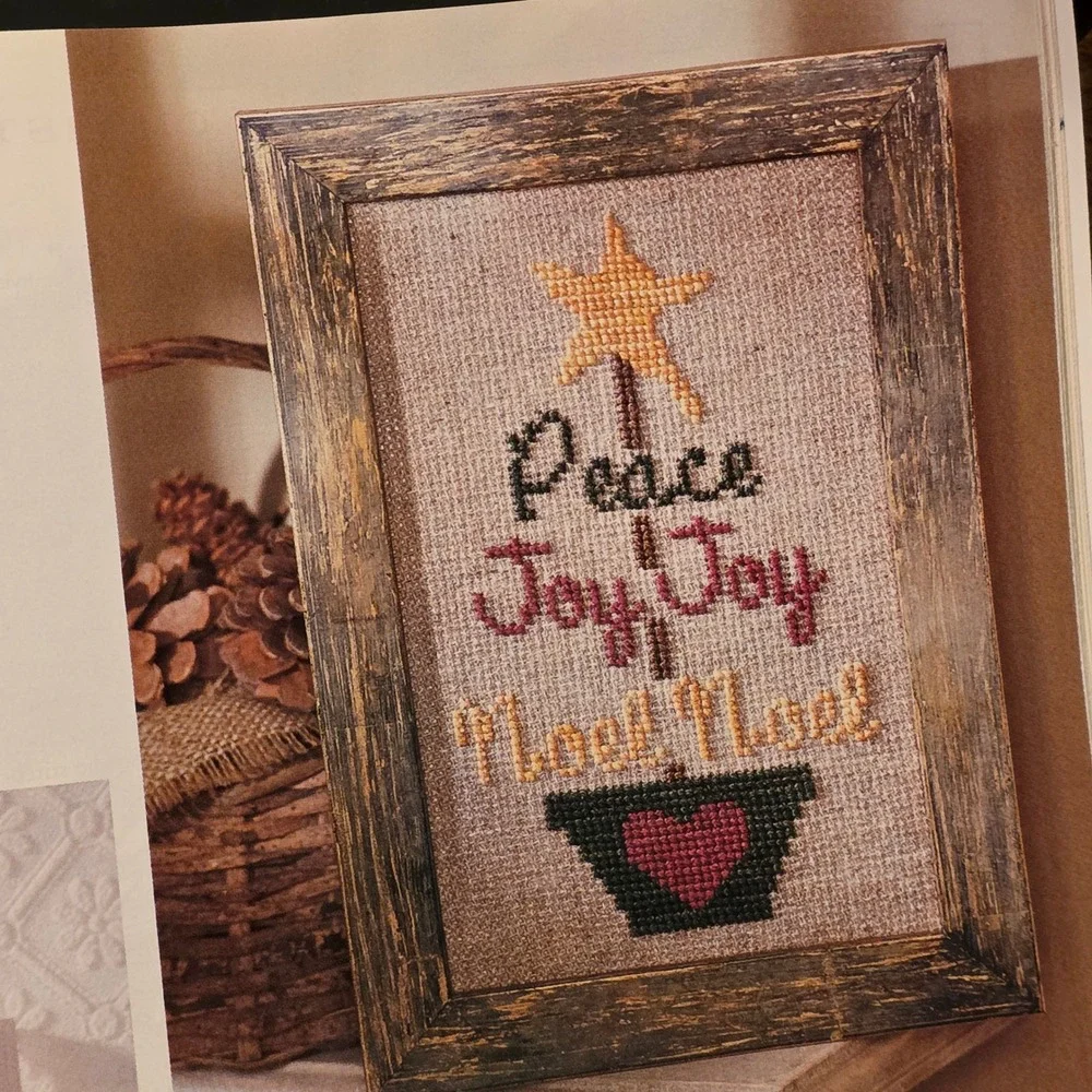 2002 Better Homes Gardens Cross Stitch Christmas Mary Engelbreit Santa OOP Craft
